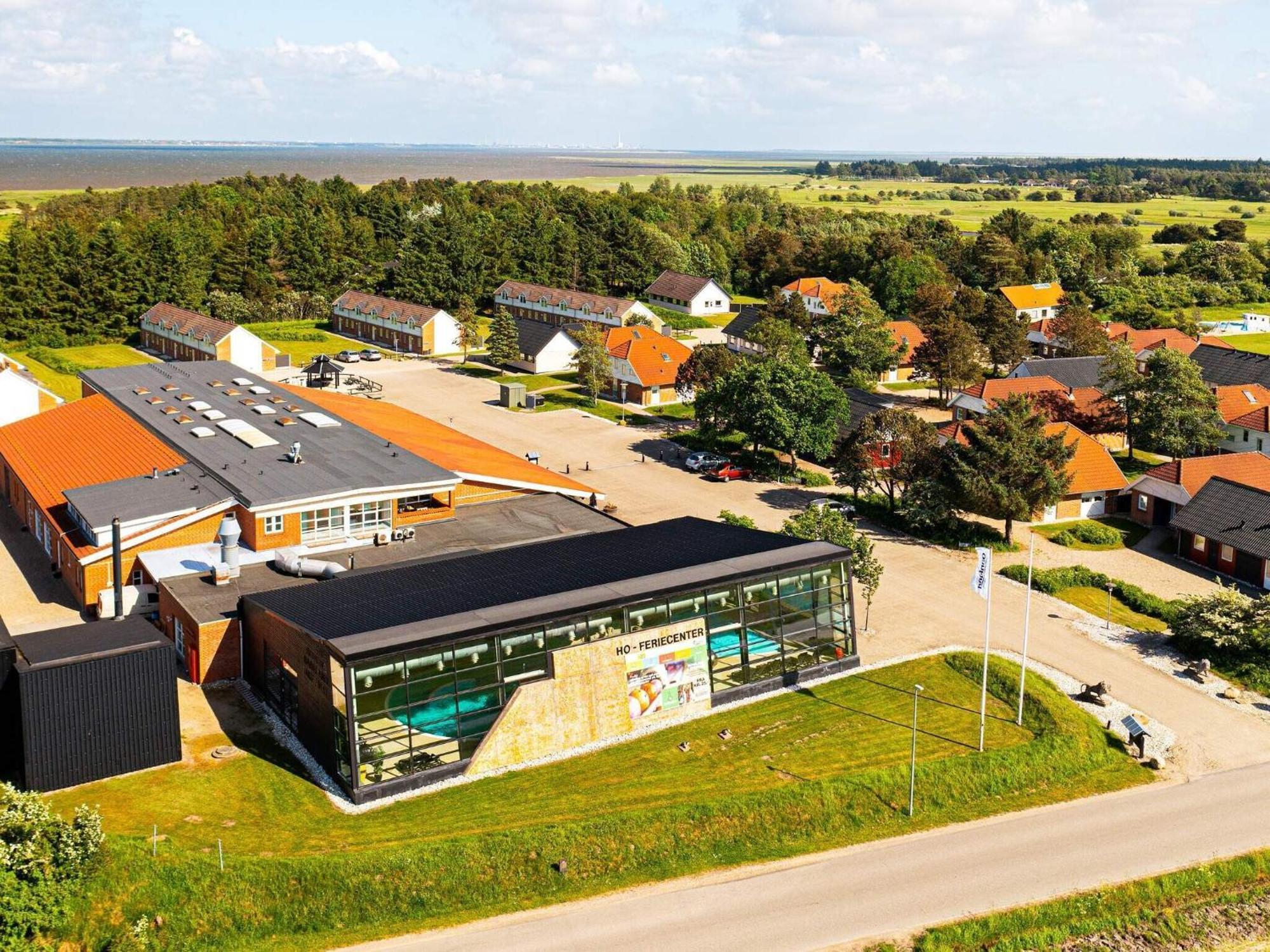 6 Person Holiday Home On A Holiday Park In Bl Vand Blavand Bagian luar foto