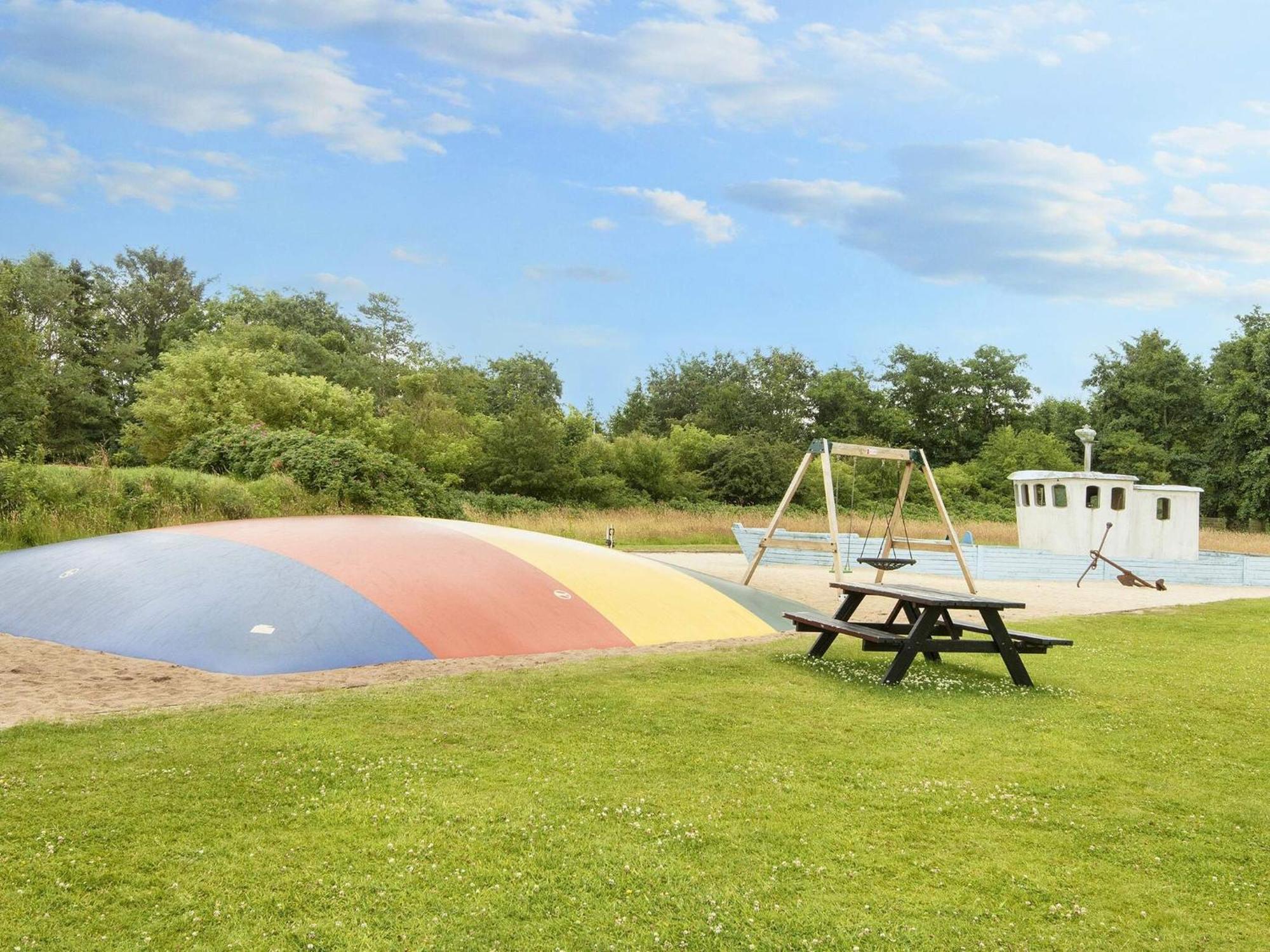 6 Person Holiday Home On A Holiday Park In Bl Vand Blavand Bagian luar foto