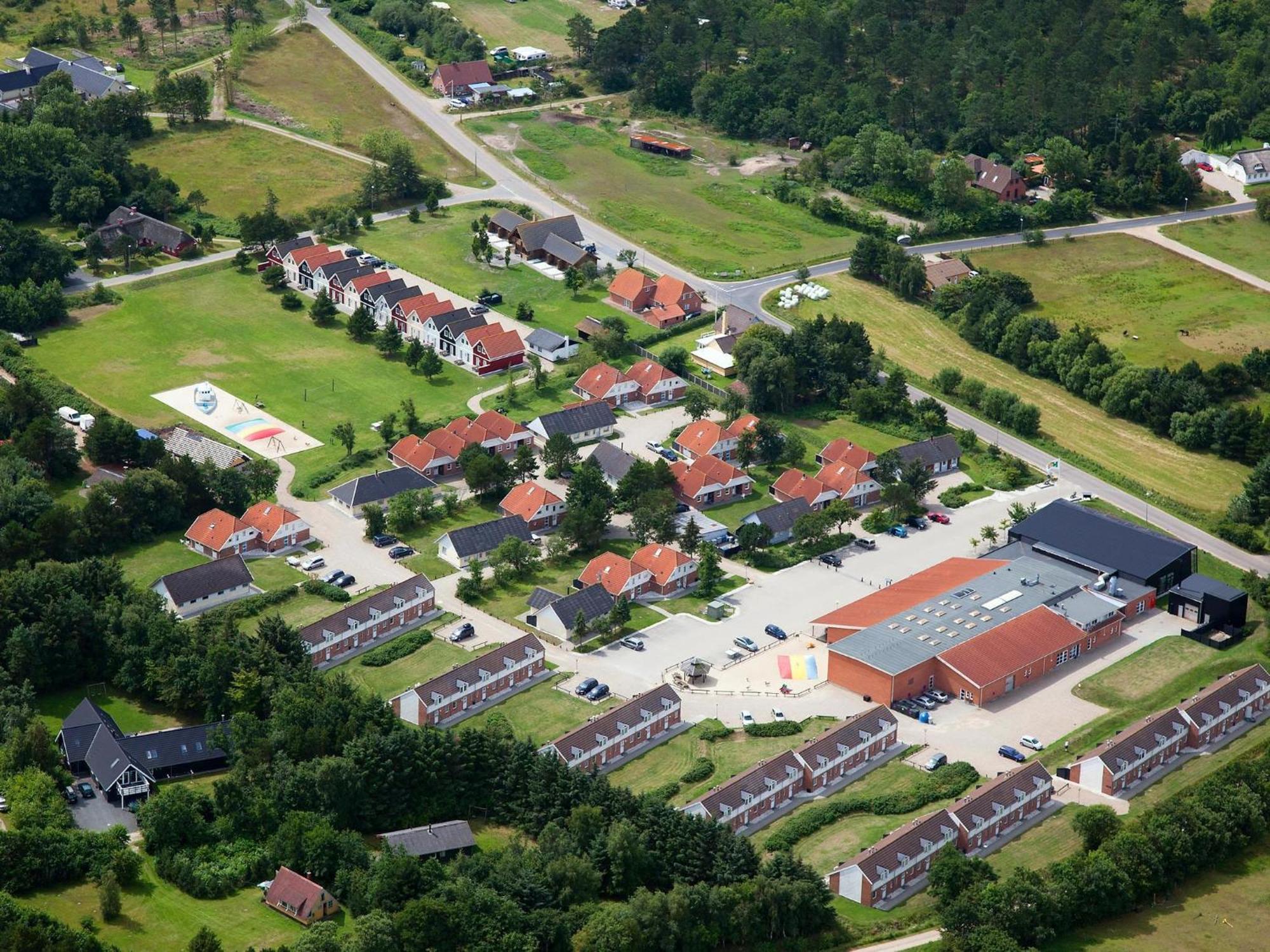 6 Person Holiday Home On A Holiday Park In Bl Vand Blavand Bagian luar foto